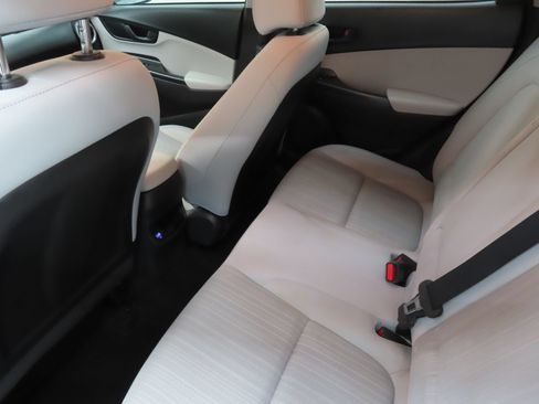 Used 2023 Hyundai Kona SEL FWD image 21