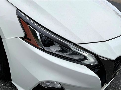 Used 2019 Nissan Altima 2.5 SR image 29