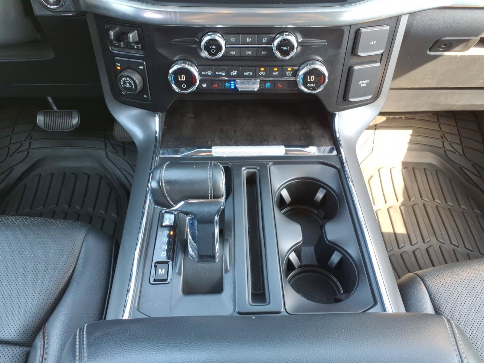 Used 2021 Ford F150 Lariat w/ Equipment Group 502A High AWD/4WD image 20