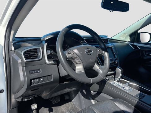 Used 2019 Nissan Murano SL w/ Cargo Package image 10