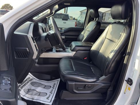 Used 2019 Ford F150 Lariat image 21