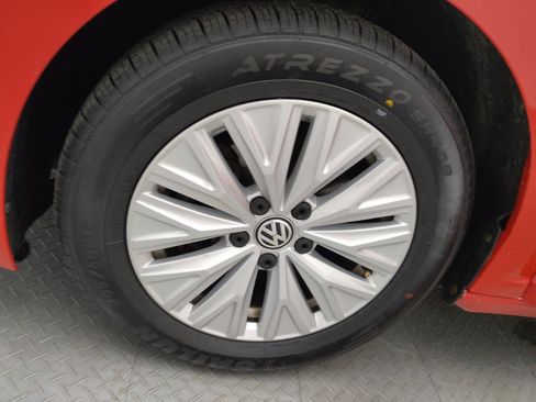 Used 2019 Volkswagen Jetta SE FWD image 31