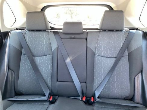 Used 2022 Toyota RAV4 XLE w/ XLE Grade Weather Package AWD/4WD image 11