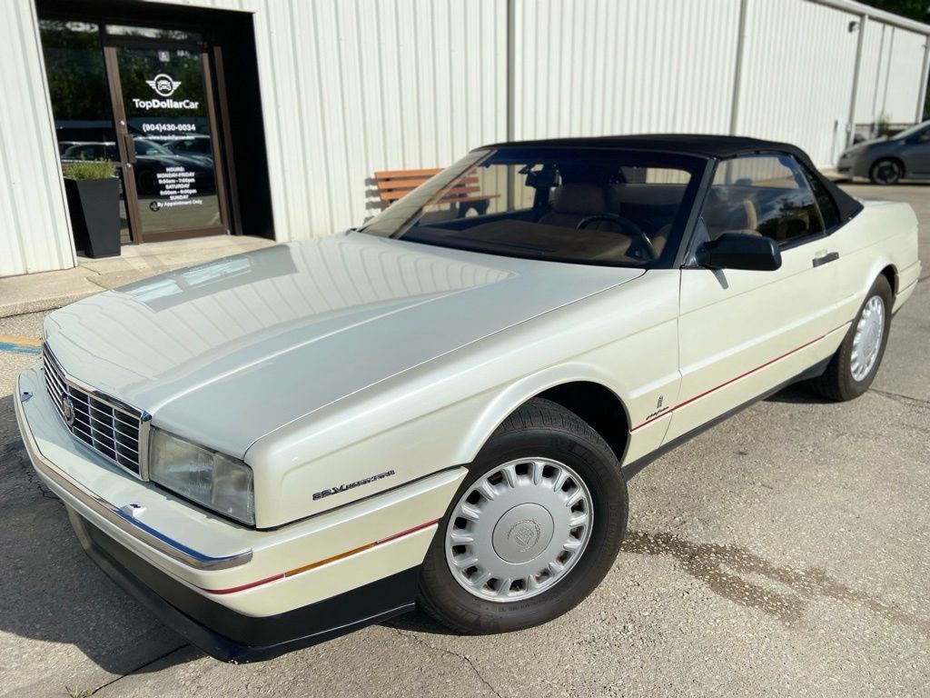 Used 1993 Cadillac Allante FWD image 1
