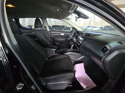 Used 2020 Nissan Rogue Sport S w/ Appearance Package image 15