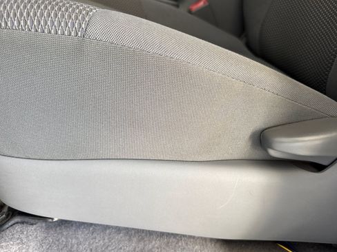 Used 2011 Toyota Tacoma 2WD Access Cab image 15
