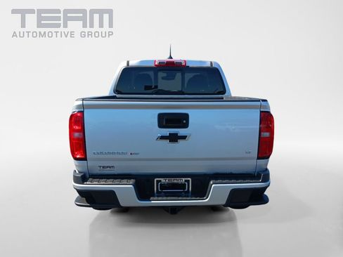 Used 2018 Chevrolet Colorado LT w/ LT Convenience Package AWD/4WD image 6