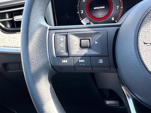New 2026 Nissan Kicks SV w/ Charging Package FWD image 16