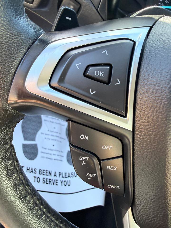 Used 2019 Ford Fusion SEL FWD image 24