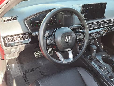 Used 2025 Honda Civic Sport image 15