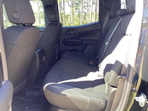 New 2025 GMC Canyon Elevation w/ Convenience Package image 15