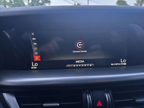 Used 2018 Alfa Romeo Stelvio Sport w/ Quick Order Package 22J Sport image 29