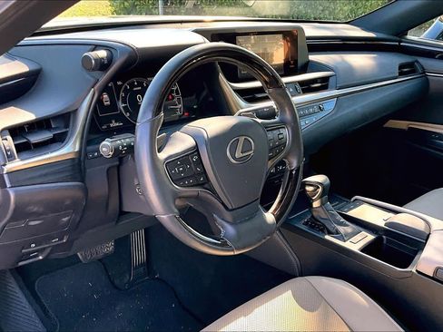 Used 2021 Lexus ES 350 w/ Premium Package image 18