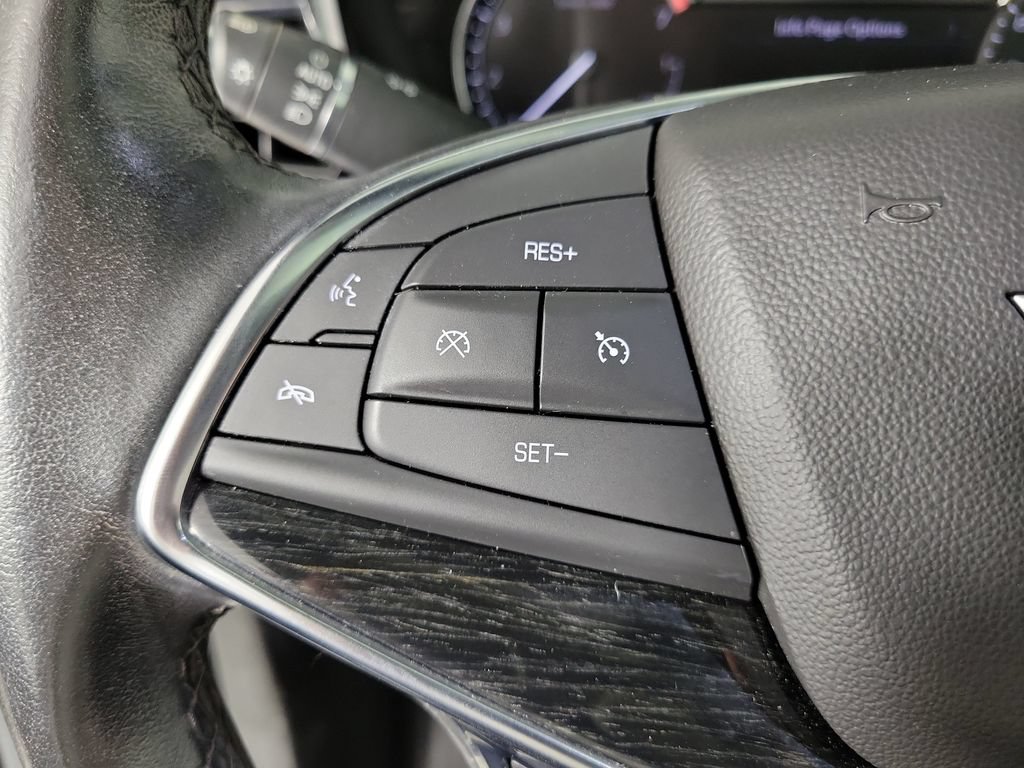 Certified 2023 Cadillac XT5 Premium Luxury AWD/4WD image 24