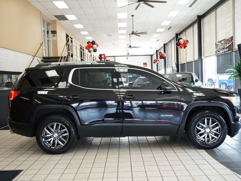 Used 2018 GMC Acadia SLT AWD/4WD image 19