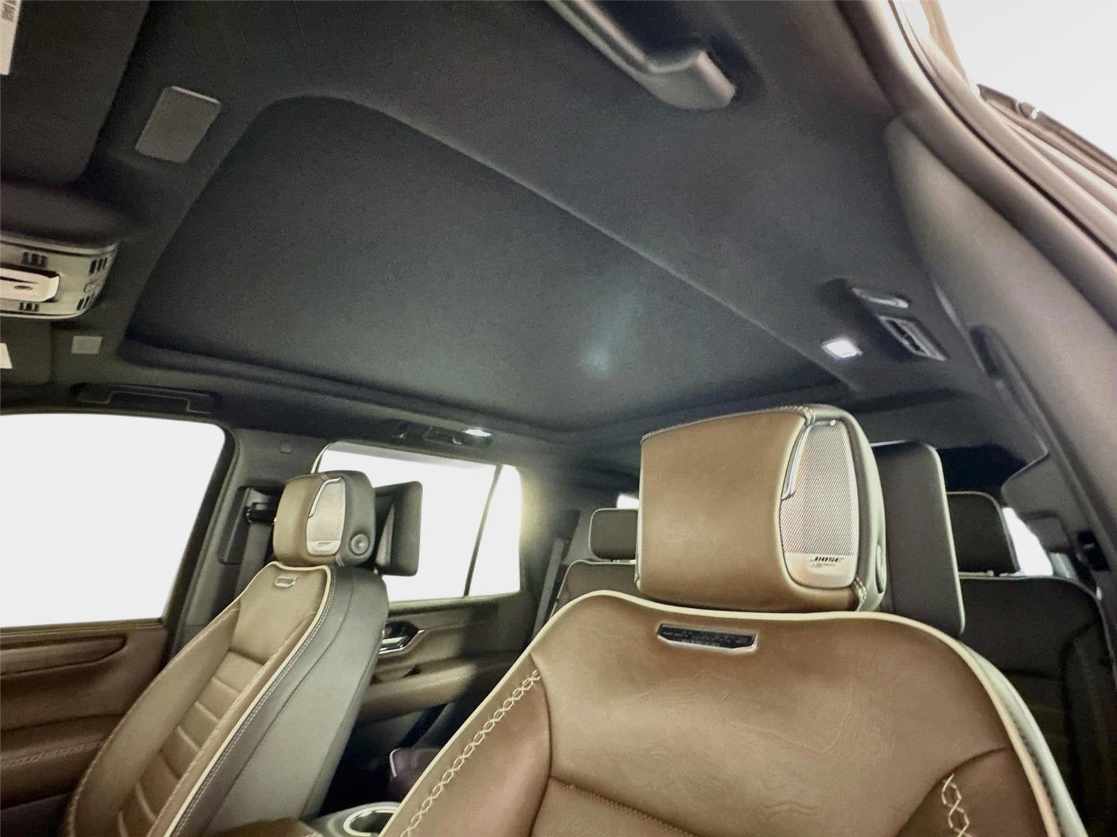 Used 2026 GMC Yukon Denali Ultimate AWD/4WD image 14