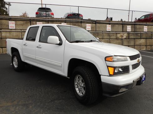 Used 2011 Chevrolet Colorado LT AWD/4WD image 1