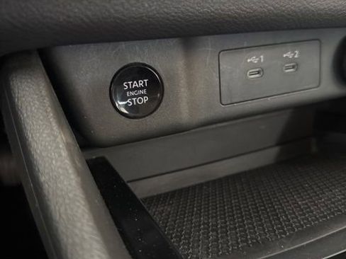 Certified 2026 Nissan Rogue SV AWD/4WD image 12