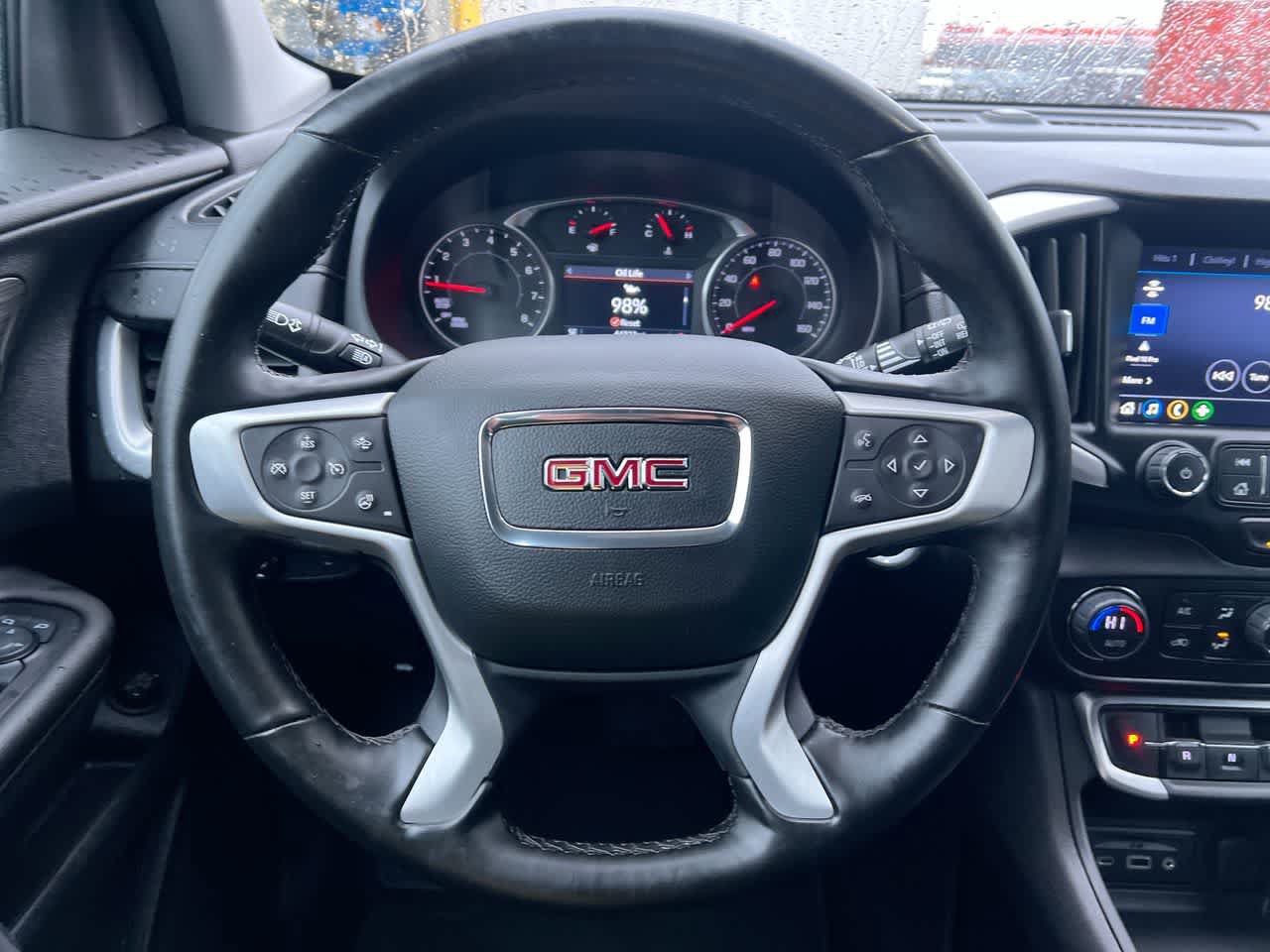 Used 2024 GMC Terrain SLT AWD/4WD image 14