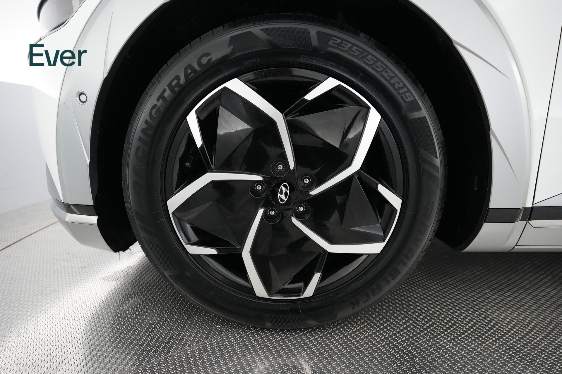 Used 2024 Hyundai Ioniq 5 Limited RWD image 19