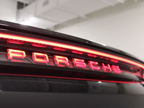 Certified 2025 Porsche Taycan image 16