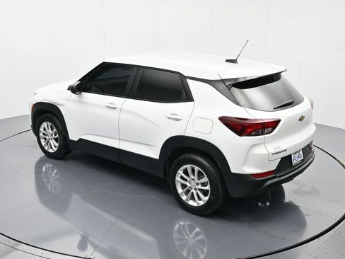 Certified 2024 Chevrolet TrailBlazer LS image 35