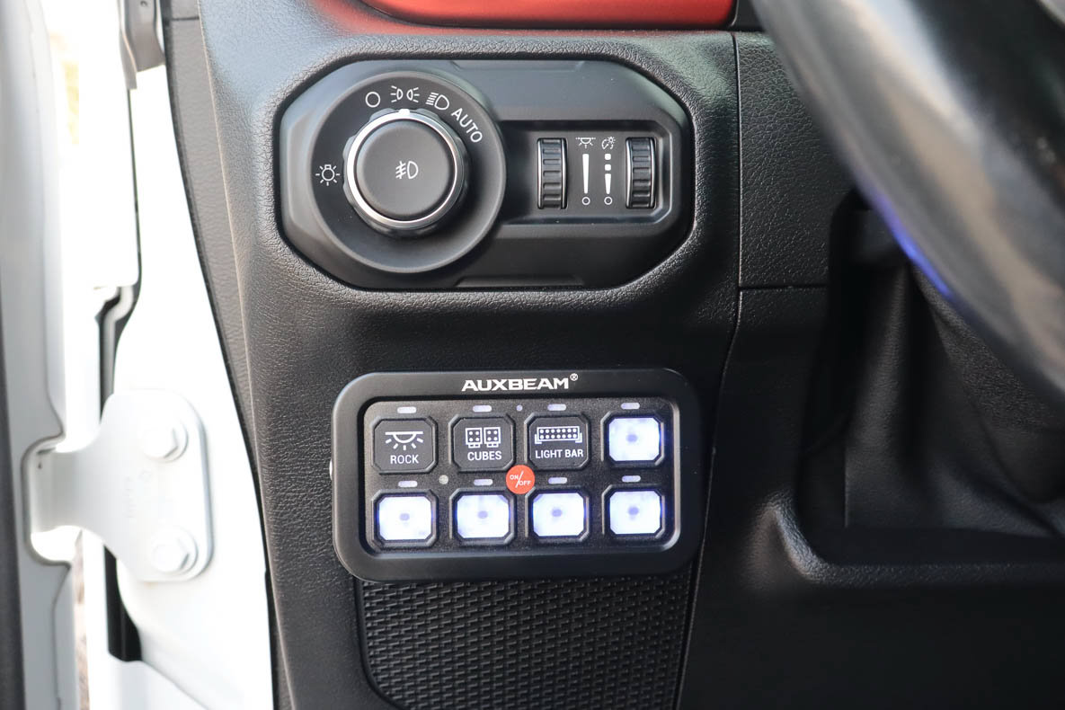 Used 2020 Jeep Wrangler Unlimited Rubicon w/ Dual Top Group AWD/4WD image 22