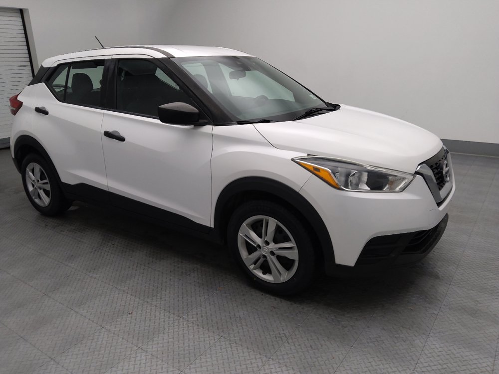 Used 2020 Nissan Kicks S FWD image 11