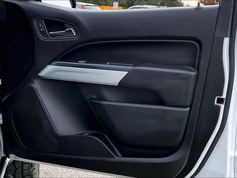 Used 2018 Chevrolet Colorado ZR2 image 22