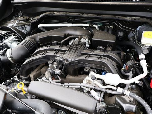 Used 2025 Subaru Forester Sport image 29