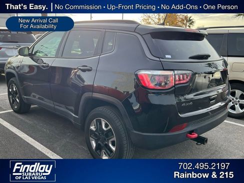 Used 2018 Jeep Compass Trailhawk image 4