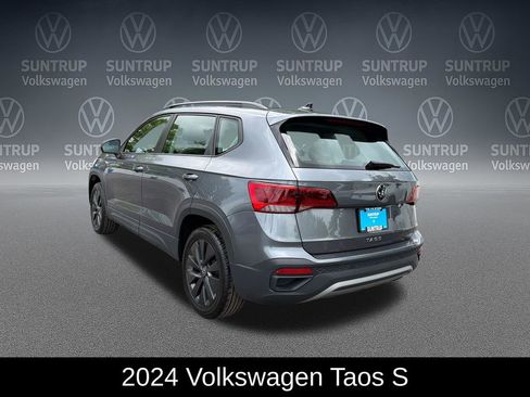 Used 2024 Volkswagen Taos S FWD image 3
