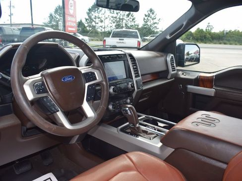 Used 2020 Ford F150 King Ranch w/ Equipment Group 601A Luxury AWD/4WD image 7