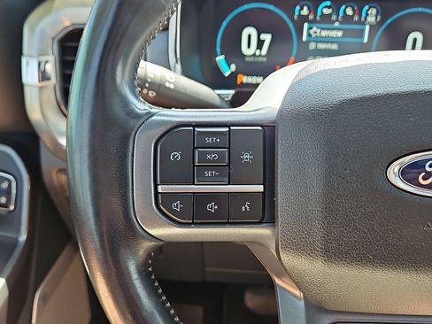 Used 2023 Ford F150 Lariat AWD/4WD image 18