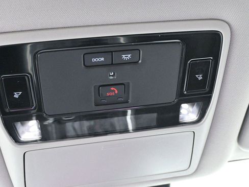 Used 2024 Toyota Grand Highlander XLE image 29