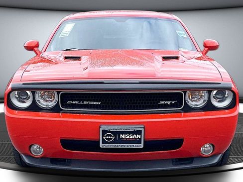 Used 2009 Dodge Challenger SRT8 w/ SRT Option Group II RWD image 3