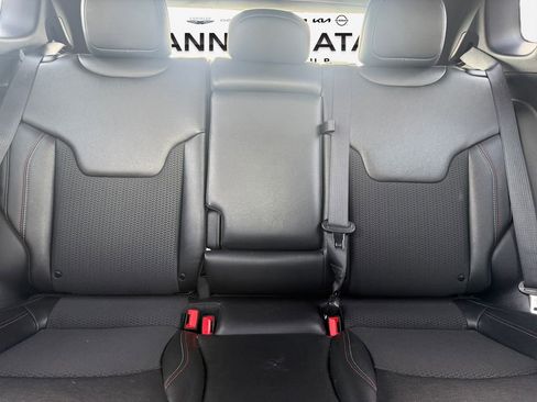 Certified 2025 Jeep Compass Trailhawk image 16