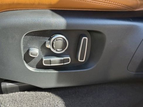 Used 2019 Land Rover Range Rover Sport HSE Dynamic image 12