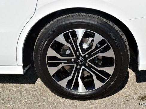 New 2026 Honda Odyssey Elite image 5
