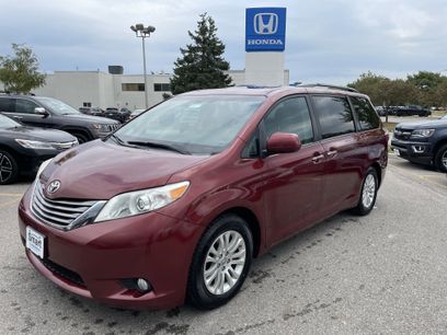 Used 2016 Toyota Sienna XLE