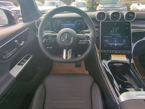 Certified 2025 Mercedes-Benz GLC 350e 4MATIC image 3