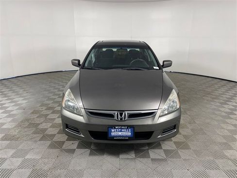 Used 2006 Honda Accord EX image 25