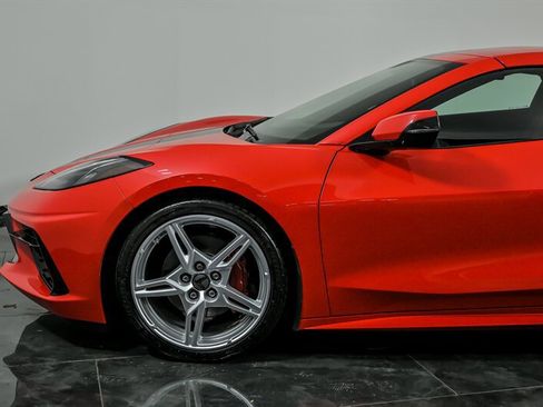 Used 2020 Chevrolet Corvette Stingray Premium Cpe w/ 3LT Preferred Equipment Group image 6