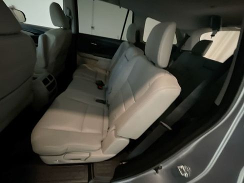 Used 2017 Honda Pilot Touring image 23
