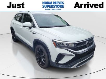 Certified 2023 Volkswagen Taos SE w/ Black Wheel Package