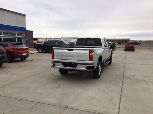 Used 2020 Chevrolet Silverado 3500 LT w/ Convenience Package AWD/4WD image 5