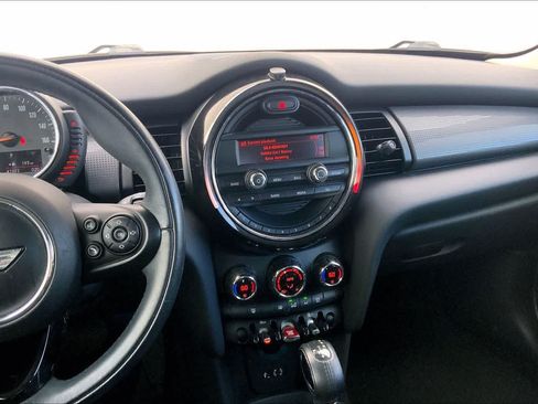 Used 2015 MINI Cooper 4-Door Hardtop FWD image 15