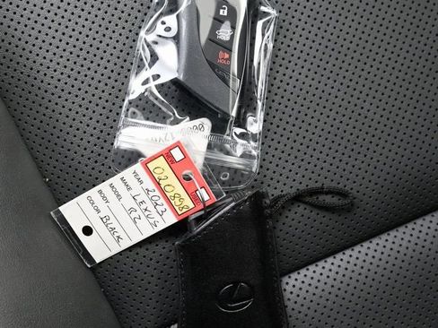 Used 2023 Lexus RZ 450e Premium w/ Technology Package image 29