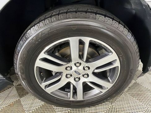 Used 2024 Ford Expedition Max Limited RWD image 14
