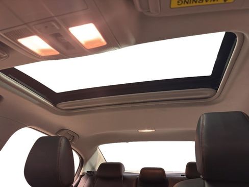 Used 2015 MAZDA MAZDA3 i Grand Touring image 16